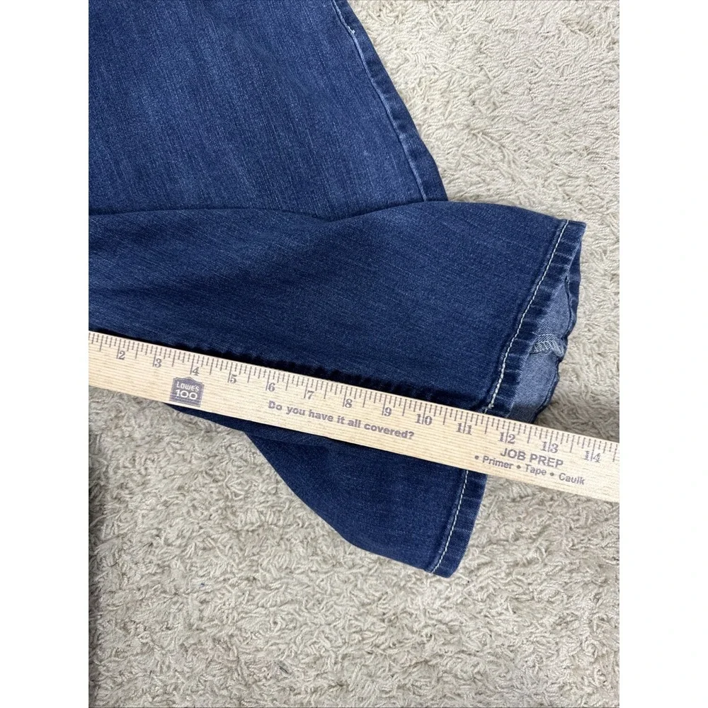 Levis 569 Blue Denim Shorts Jorts Men's 36 Loose Straight Fit‎ Streetwear Grunge